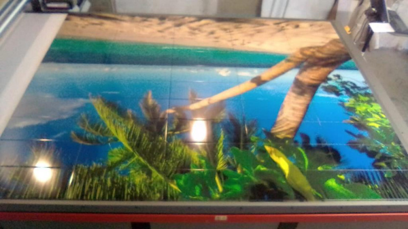 Ультрафиолетовая печать на кафельной плитке